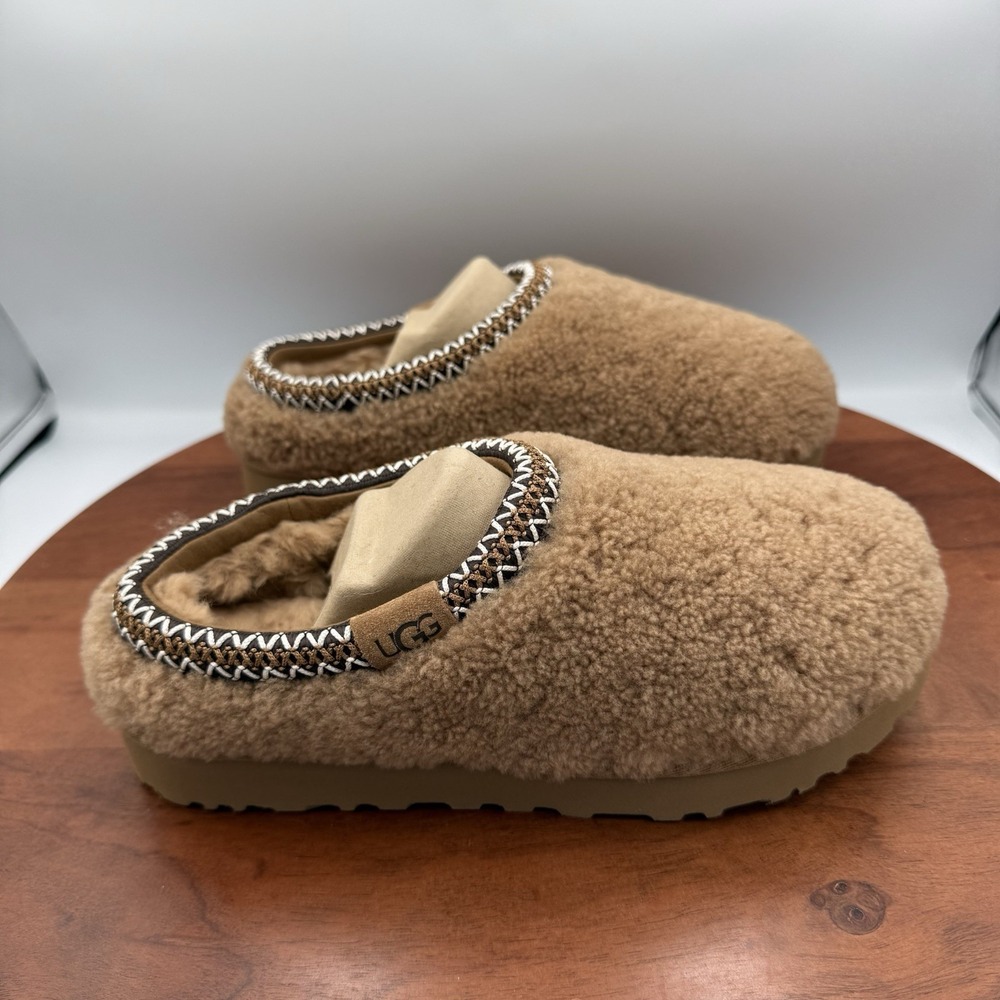UGG Tasman‎ Maxi Curly Shearling Slippers Tan Women Size 7 Slip On Mule Cozy